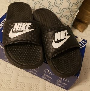 NIKE slides